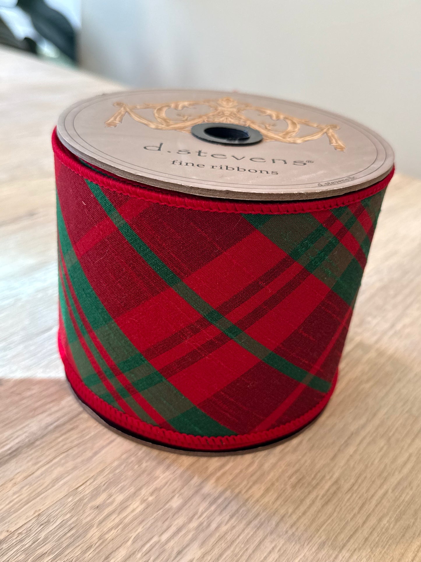 D.Stevens Traditional Diagonal Plaid Ribbon – Red & Green | 4" x 10 Yards