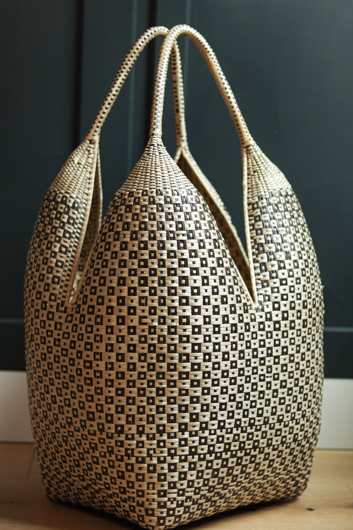 Colombian Breast Cream Basket “Cuatro Tetas”