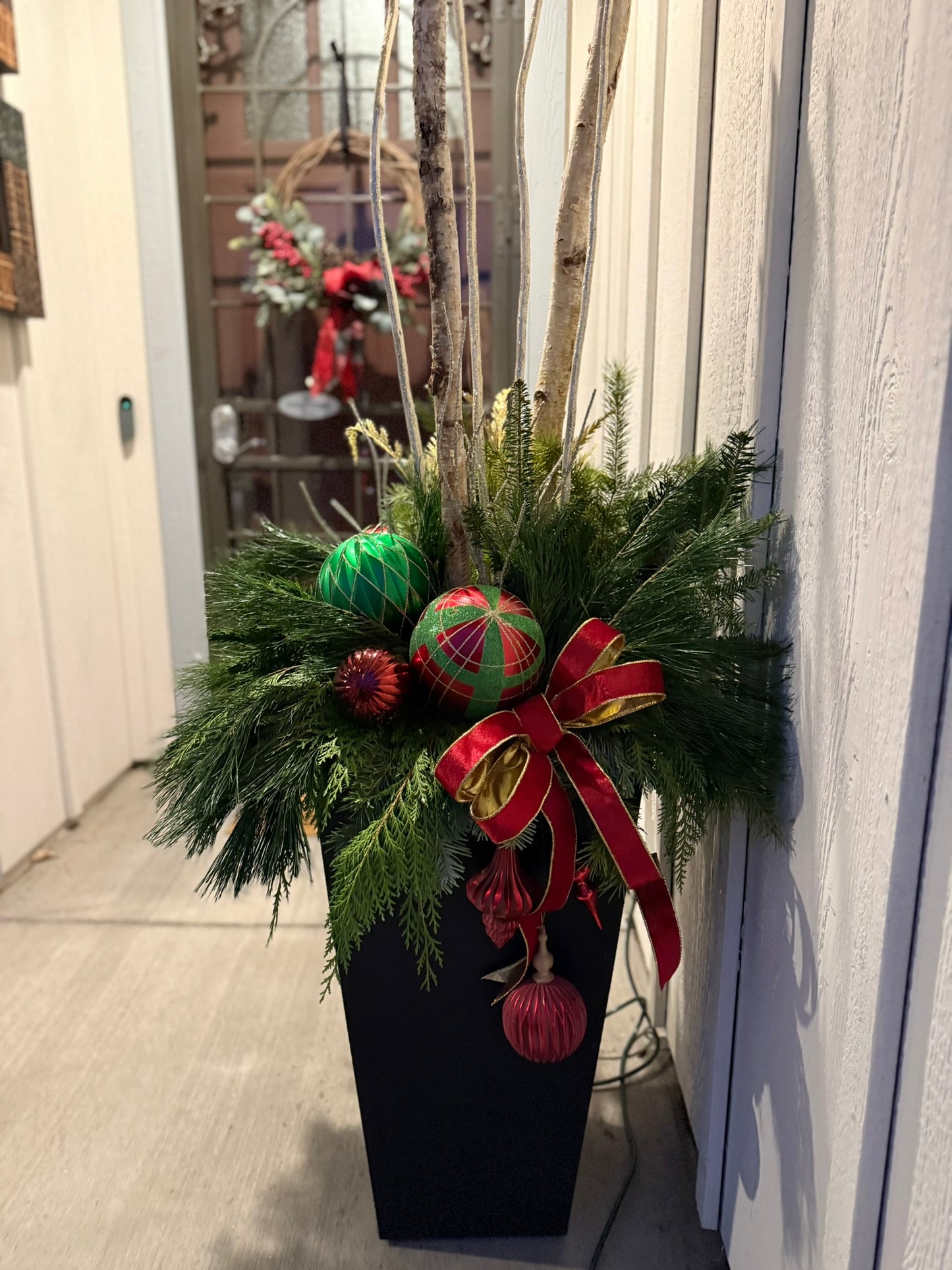 Outdoor Holiday Container Spot