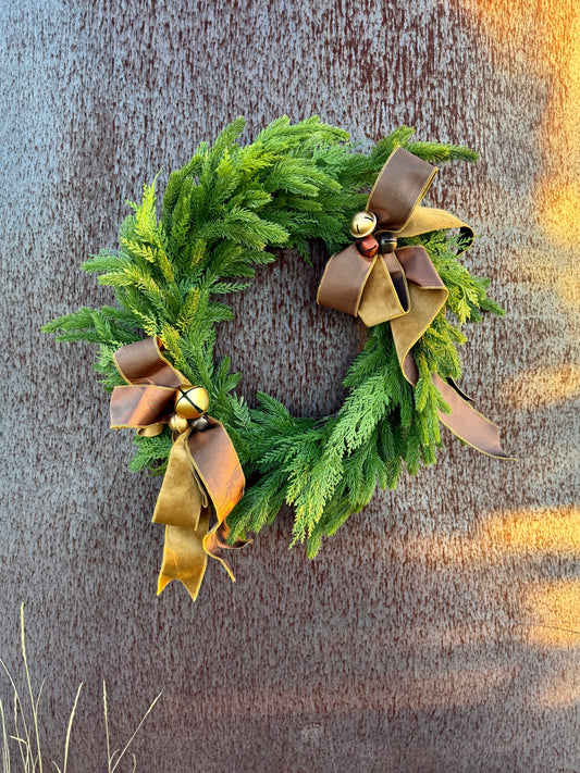 Bronze & Bells Holiday Wreath