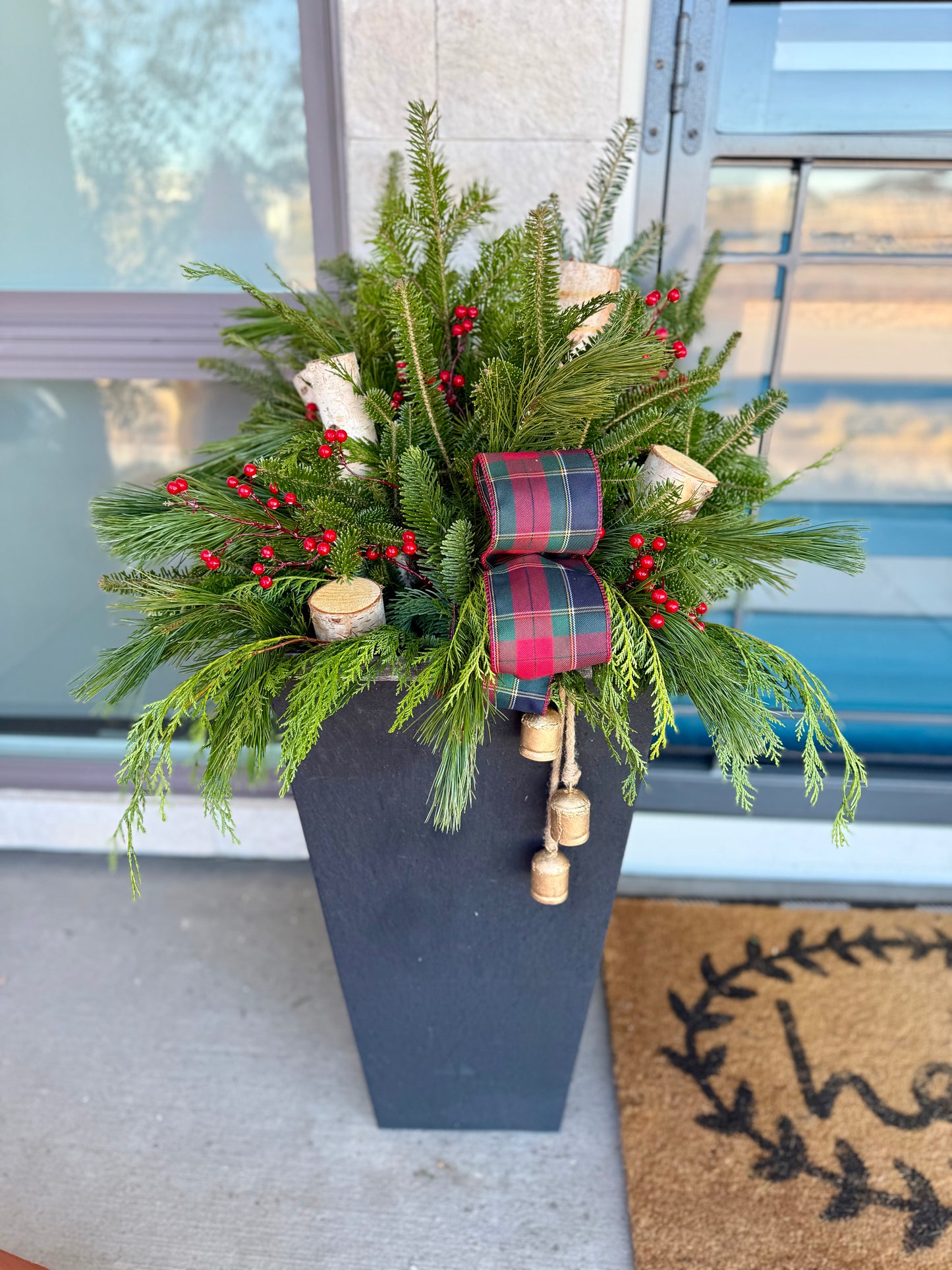 Outdoor Holiday Container Spot