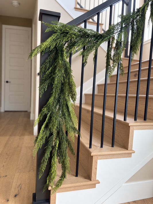 6' Deluxe Cedar Garland – Green