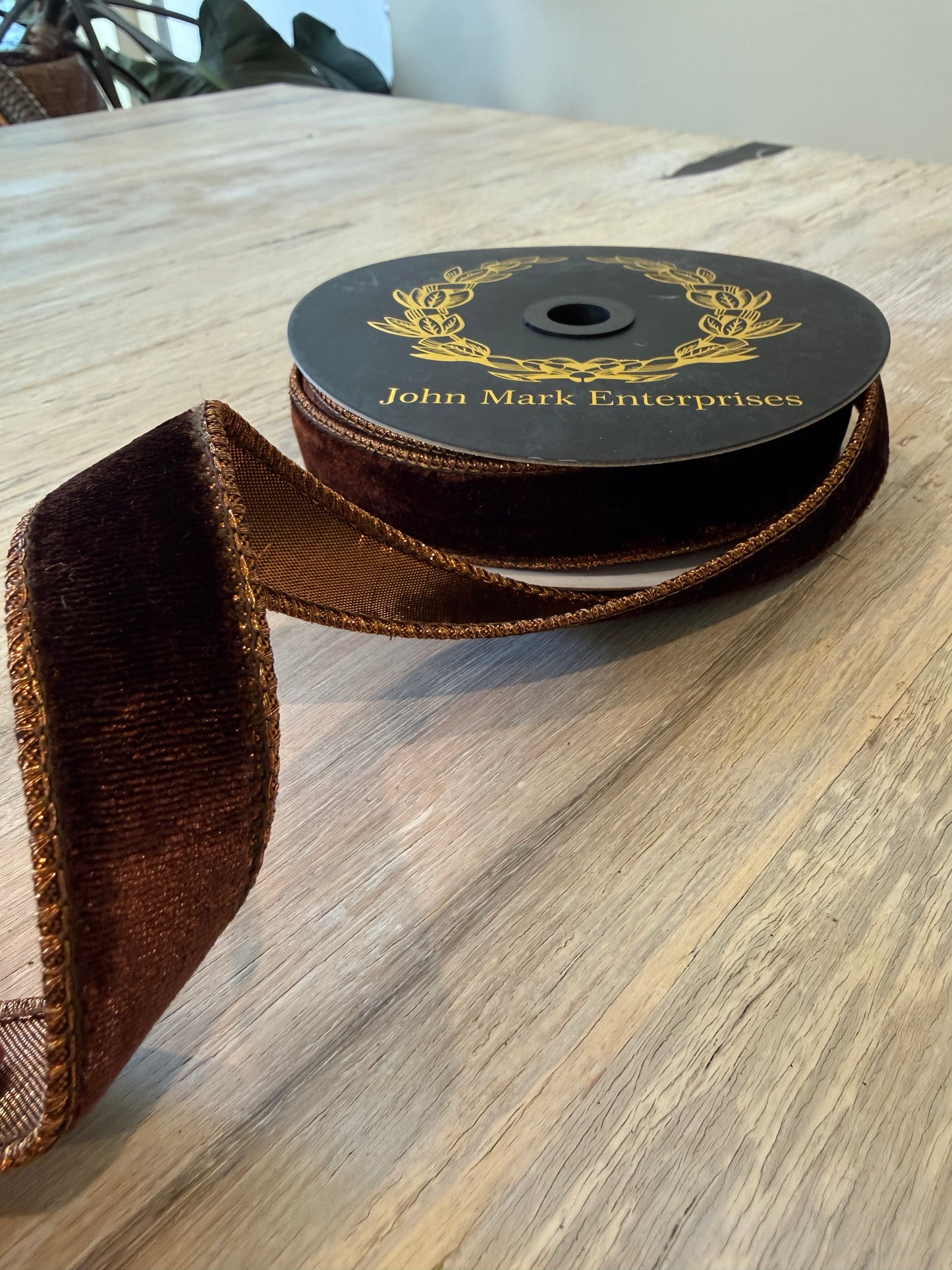 John Mark Enterprises Velvet Metallic Dupion 1" Ribbon – Dark Brown