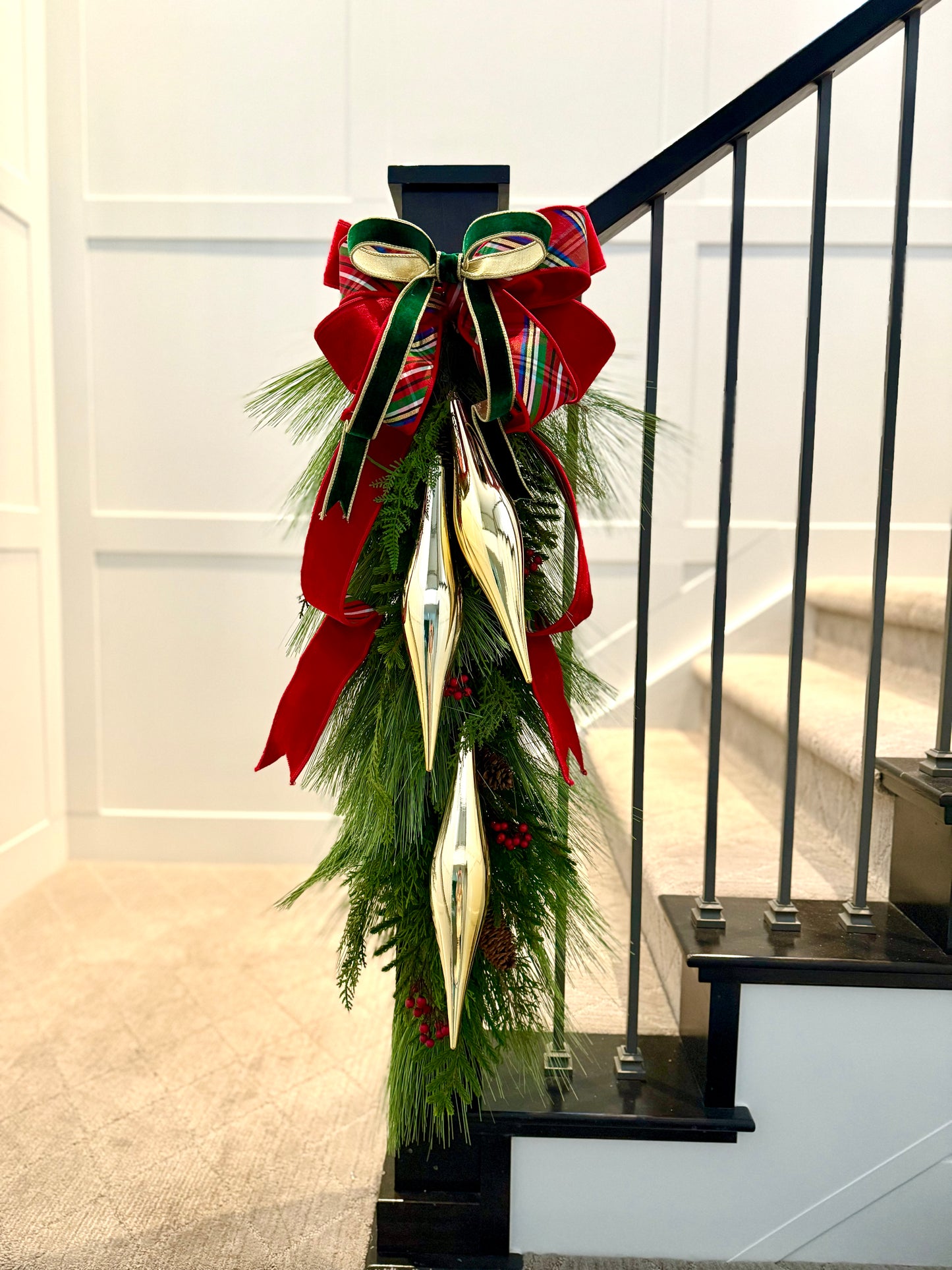 Indoor Holiday Styling & Installation - Limited Spots
